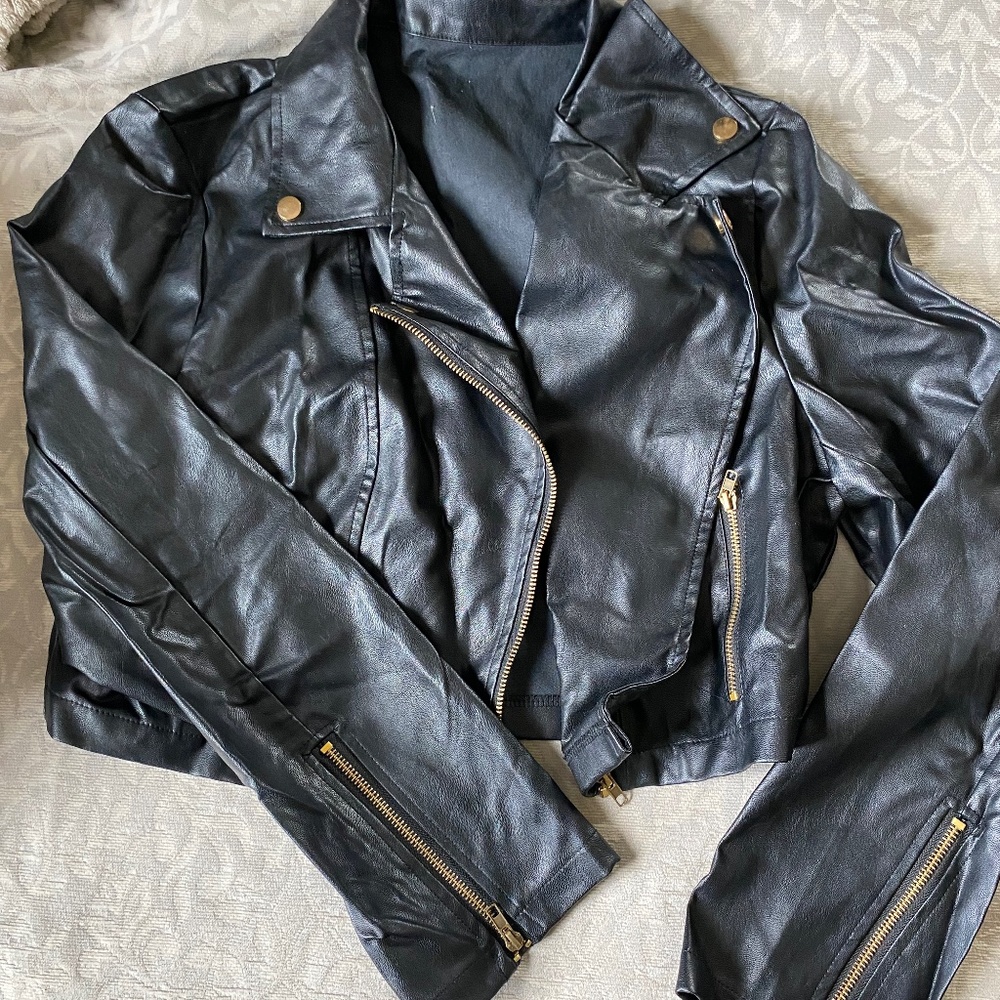 Cropped Leather Jacket - image 2